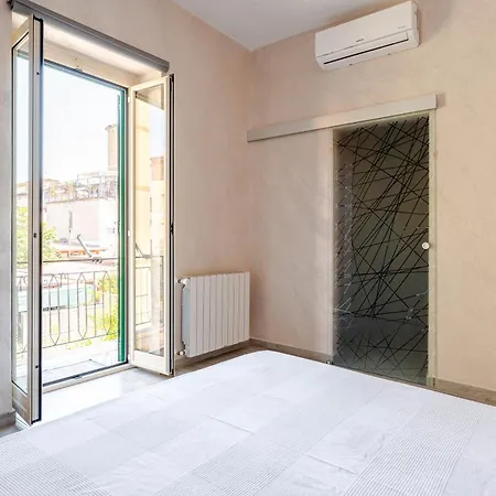 Apartament Amars House